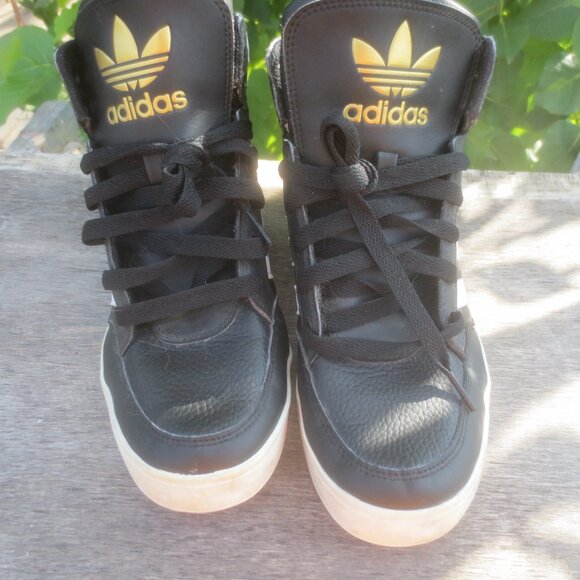 Adidas Black Gold and White Hard Court High J Leather Hi-Tops Athletic Sneakers - Picture 2 of 10